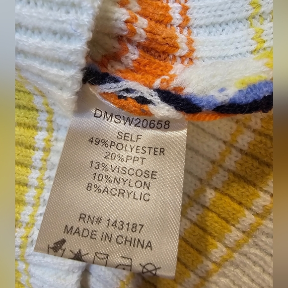 Dance & Marvel Two Piece Cropped Striped Sweater Size Large NWT - Picture 6 of 8